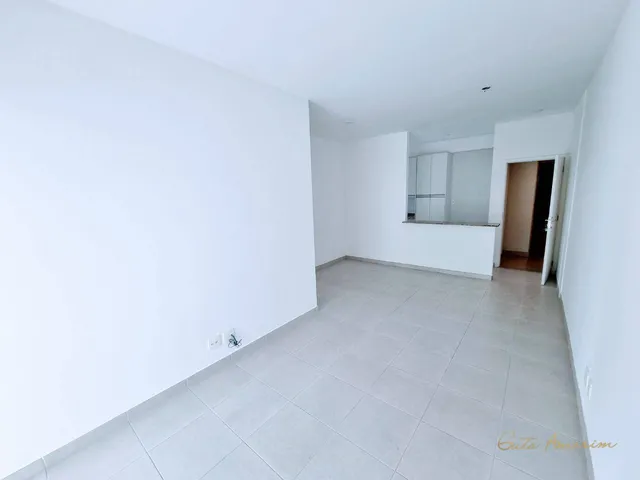 Imagem: Apartamento com 4 Dormitórios À Venda