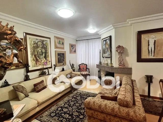 Imagem: Apartamento no Batel, Curitiba/PR