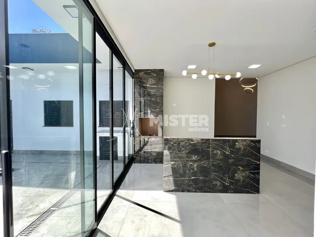 Imagem 9: Casa com Piscina no Jardim São Conrado em Maringá