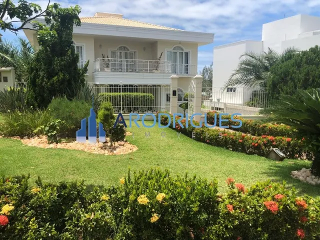 Imagem: Casa Luxuosa em Condomínio de Alto Padrão
