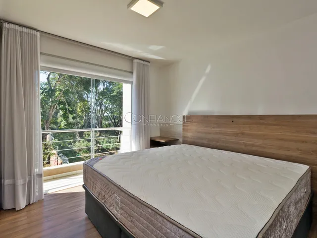 Imagem 5: Casa 4 Quartos com Suítes À Venda no Campo Comprido em Curitiba/Pr - Confiancce Imóveis