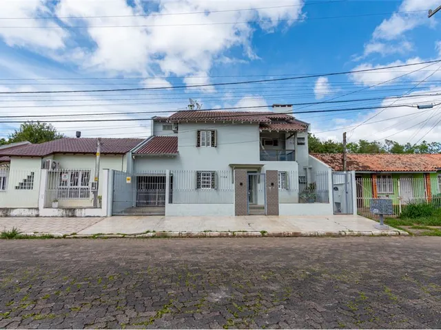 Imagem 1: Casa À Venda no Bairro Harmonia - Canoas/Rs