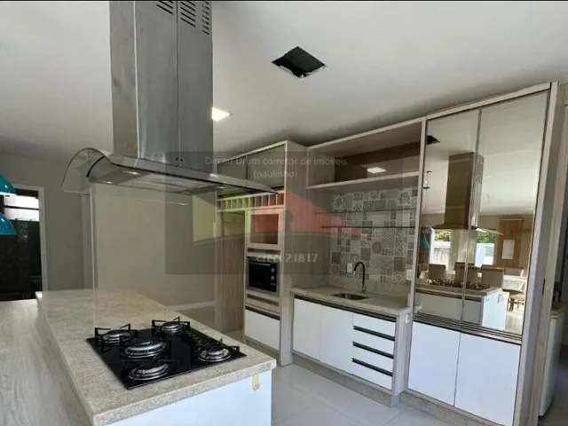 Imagem 16: Casa alto padrão no bairro Ratones, Florianópolis/SC