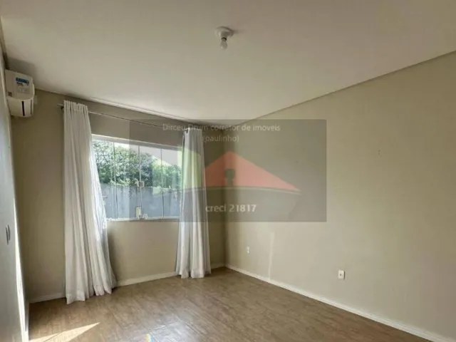 Imagem 15: Casa alto padrão no bairro Ratones, Florianópolis/SC