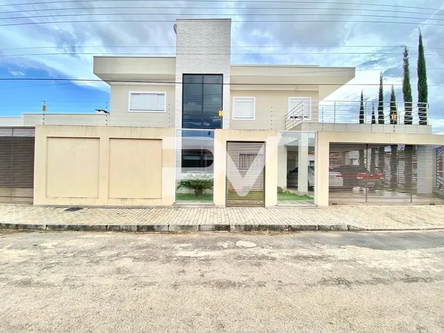 Imagem 1: Incrível Sobrado com 3 Suítes no Centro, Formosa-Go!