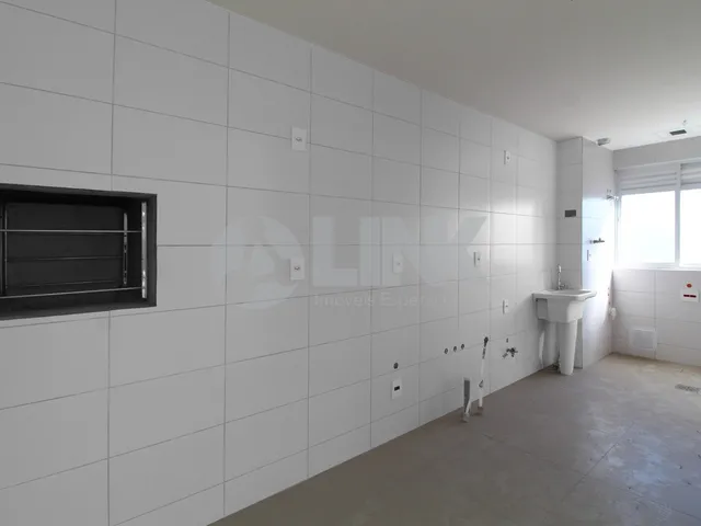 Imagem 8: Apartamento 3 Dormitórios com 2 Vagas de Garagem À Venda no Bairro Cidade Baixa Em