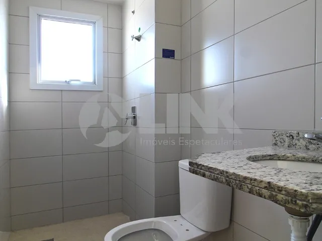 Imagem 12: Apartamento 3 Dormitórios com 2 Vagas de Garagem À Venda no Bairro Cidade Baixa Em