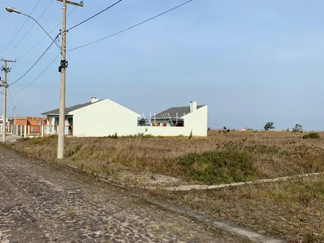 Imagem: Terreno na Praia de Curumin - Capão da