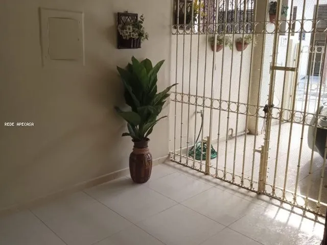 Imagem: Casa para Venda em Belém, Umarizal, 3 Dormitórios