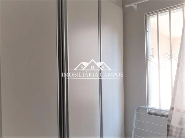 Imagem 3: APARTAMENTO TÉRREO PRÓXIMO À PRATI DONADUZZI, COM MÓVEIS PLANEJADOS