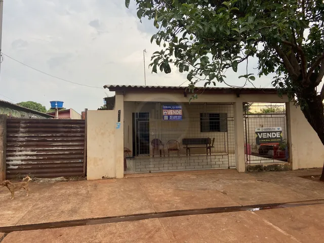 Imagem: A casa possui 360m² de Área, Imóvel novo e está