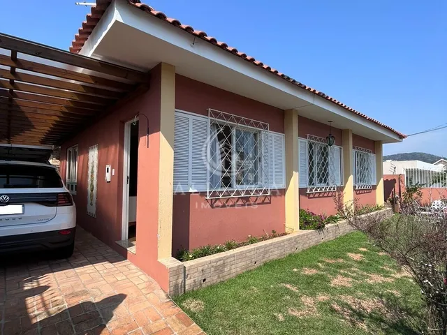 Imagem: Casa À Venda no Bairro Ipiranga - São