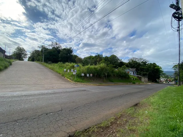 Imagem: Terreno de Esquina no Bairro Vista Alegre