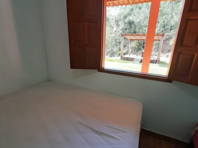 Imagem 2: Sítio de 30.225m², 2 casas, escriturado, pomar, 2 lagos, área gourmet com