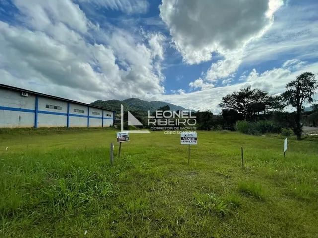 Imagem: Terreno À Venda no Bairro Rodeio 12 - Rodeio/Sc