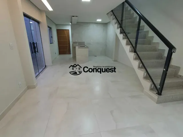 Imagem: Casa À Venda no Bairro Novo Riacho - Contagem/Mg