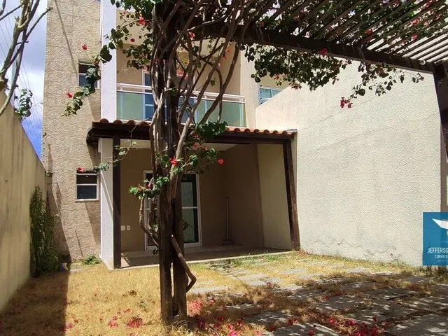 Imagem: Casa Duplex / Sobrado com Móveis Projetados
