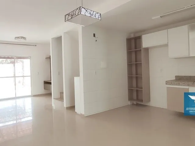 Imagem 12: Casa Duplex / Sobrado com Móveis Projetados na Região Central do Eusébio, 98M2, 03