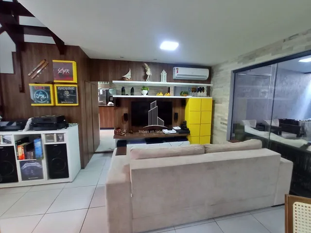 Imagem: Casa À Venda no Bairro José de Alencar