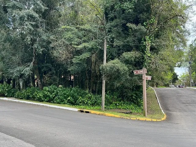 Imagem 1: Terreno em Gramado- Cond Villagio
