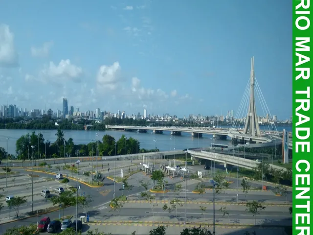 Imagem: Sala Comercial à Venda no Pina, Recife-PE