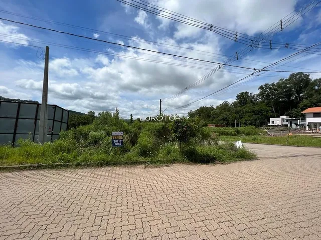 Imagem: Excelente Terreno de Esquina!
