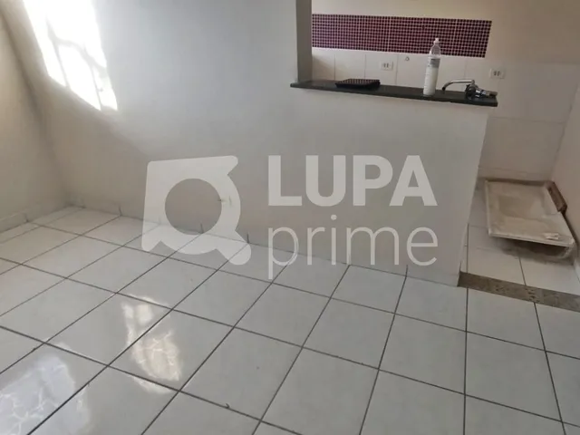 Imagem: O apartamento possui 2 Dormitórios, 1 Banheiro, 1 Vaga na