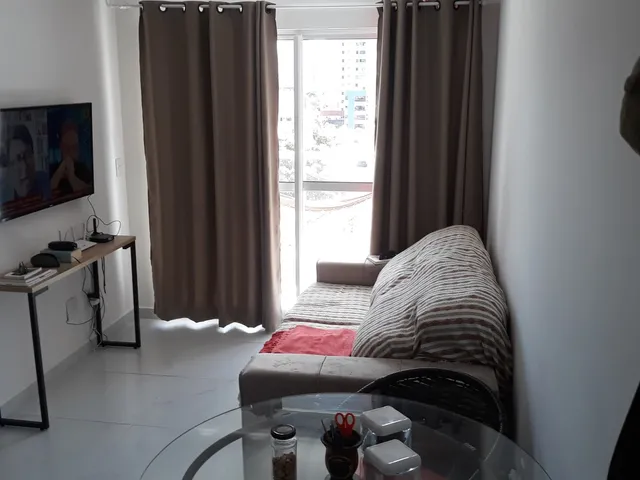 Imagem: 01 Varanda, 02 Quarto Sendo 1 Suíte, Salas