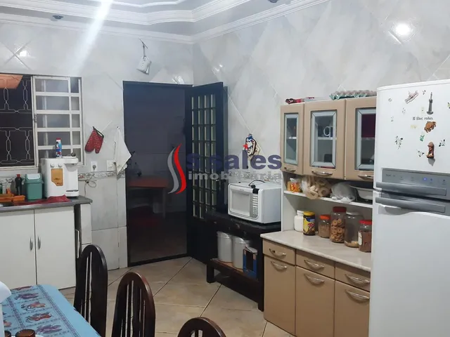 Imagem 14: Casa 4 Quartos - Condomínio Fechado - Arniqueiras