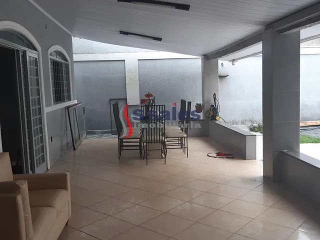 Imagem 12: Casa 4 Quartos - Condomínio Fechado - Arniqueiras