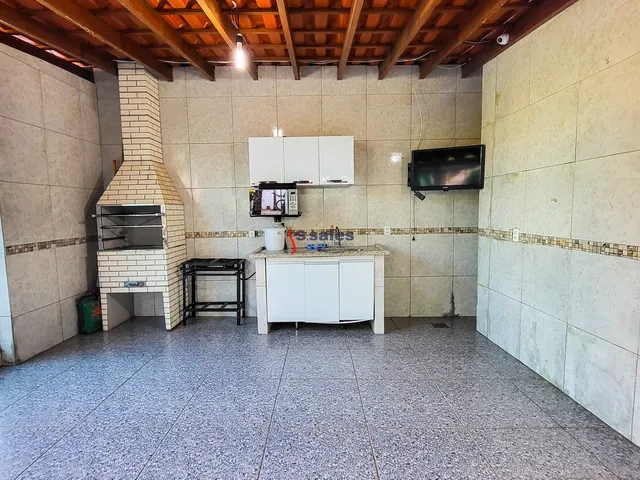 Imagem 13: Casa Dentro de Condominio, com 3 Quartos, Piscina, Churrasqueira na Rua 4 de Vicente Pires