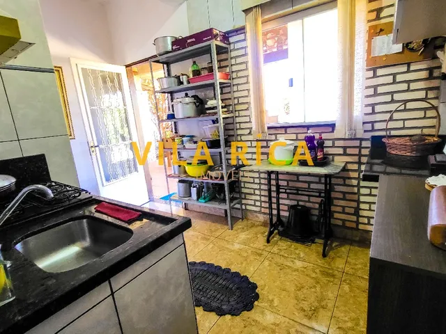 Imagem 4: Casa Exclusiva com 6 Quartos e Espaço Gourmet no Setor de Mansões de Taguatinga