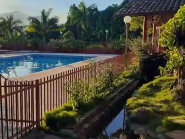 Imagem 2: Sítio para Temporada Próximo Ao Pico da Bandeira, com Acomodação para Até 50