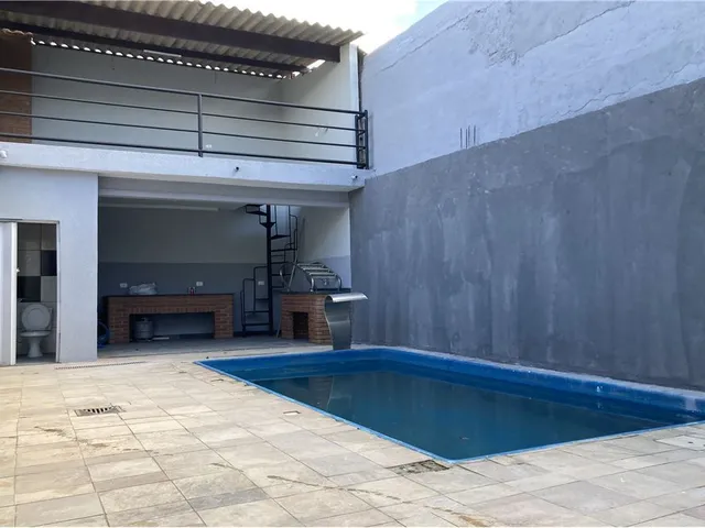 Imagem: 2 Dormitórios na Rua Maria Jose Ferreira