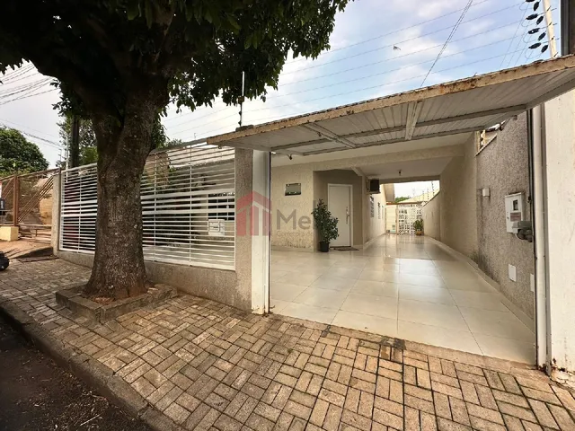 Imagem 1: Imperdível! Casa à venda em Umuarama-PR, 3 quartos, 1 suíte, 1 sala, 2 banheiros, 1