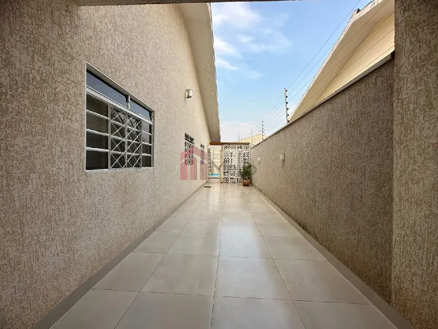 Imagem 14: Imperdível! Casa à venda em Umuarama-PR, 3 quartos, 1 suíte, 1 sala, 2 banheiros, 1