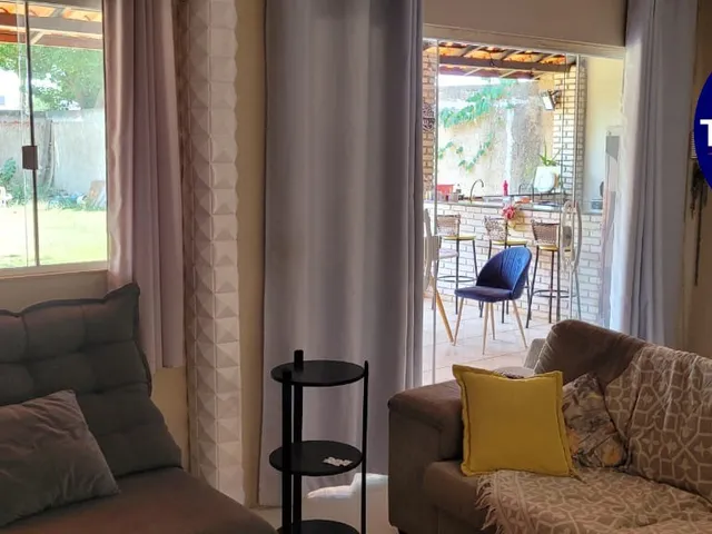 Imagem 7: Casa com 3 Quartos, Suíte, Espaço Gourmet com Churrasqueira, Quintal Amplo, Em