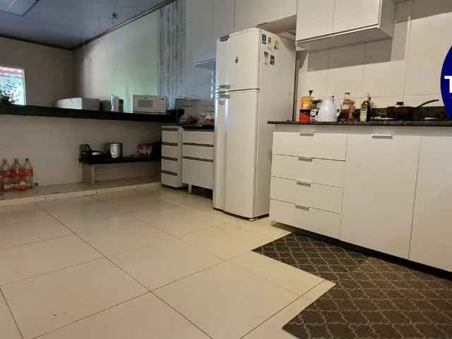 Imagem 2: Casa com 3 Quartos, Suíte, Espaço Gourmet com Churrasqueira, Quintal Amplo, Em