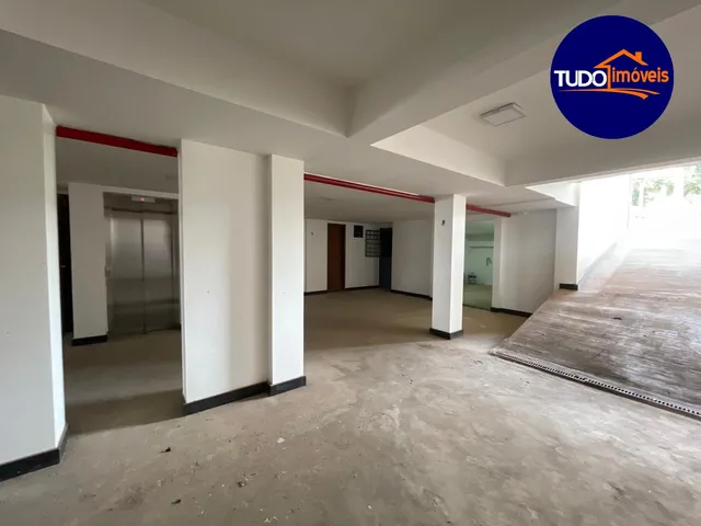 Imagem 14: LOJA 800m, três pisos, térreo e 2 subsolos, prédio novo, elevador, melhor