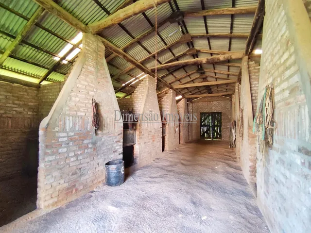 Imagem 5: Cabanha para Criação de Cavalos Crioulos e Centro de Treinamentos Dentro de Porto