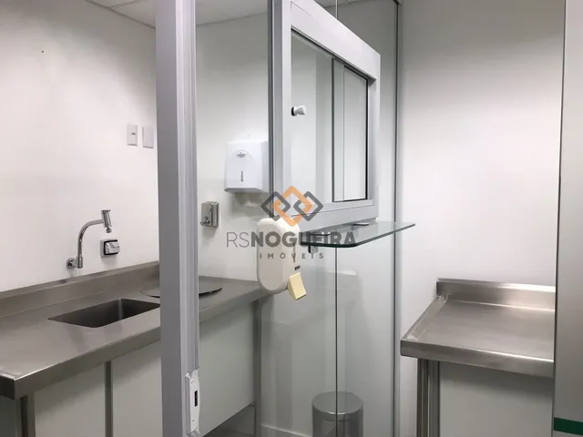 Imagem 5: Sala Comercial Semi Mobiliada para Venda no Estreito!