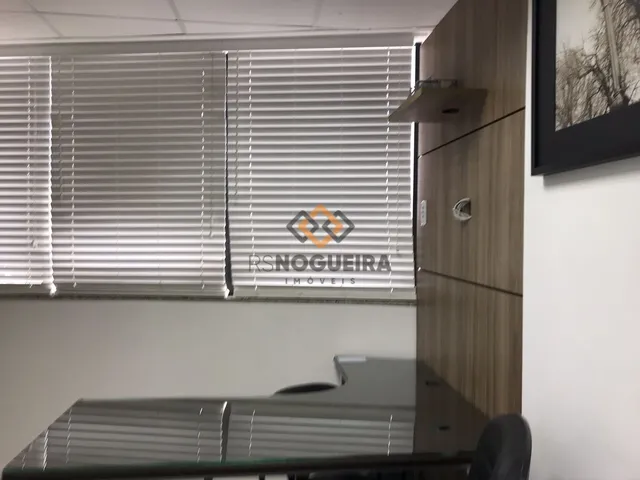 Imagem 12: Sala Comercial Semi Mobiliada para Venda no Estreito!