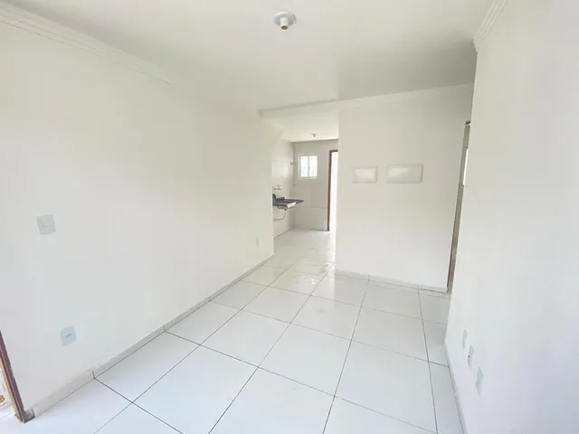 Imagem 10: Apartamento no Primeiro Andar com Varanda 2 Dormitórios Sendo 1 Suíte, no Bairro De