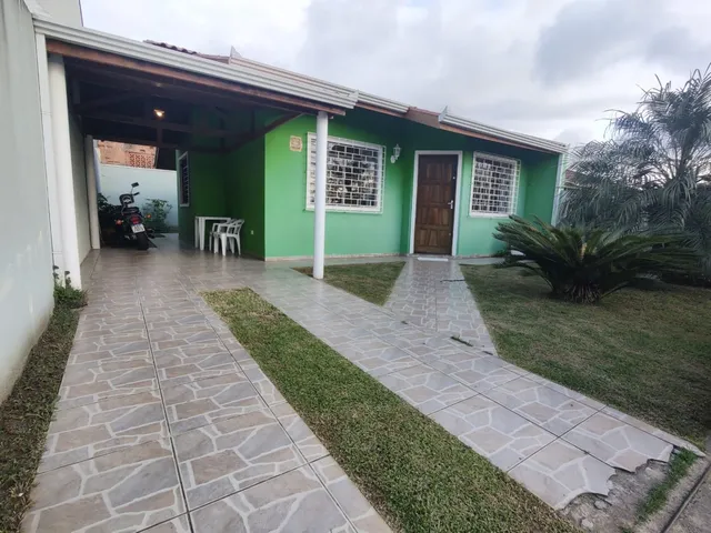 Imagem: Casa com Teto em Laje, de Frente para Rua