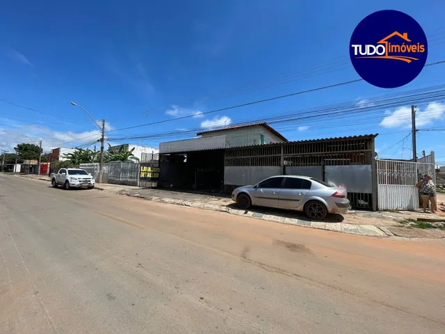 Imagem: Lote com 3 Moradias, Sendo Um Sobrado com