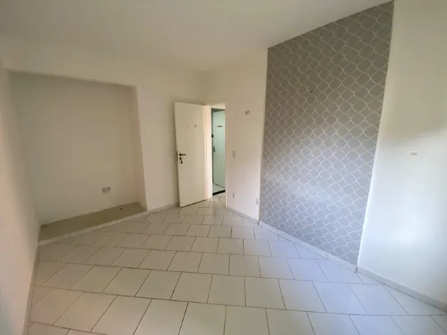 Imagem 8: Encante-Se com Este Apartamento Nascente no Parque Julio Cesar: Conforto e Comodidade