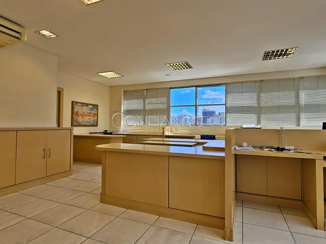 Imagem 9: Ampla Sala Comercial À Venda no Edifício Curitiba Park Business