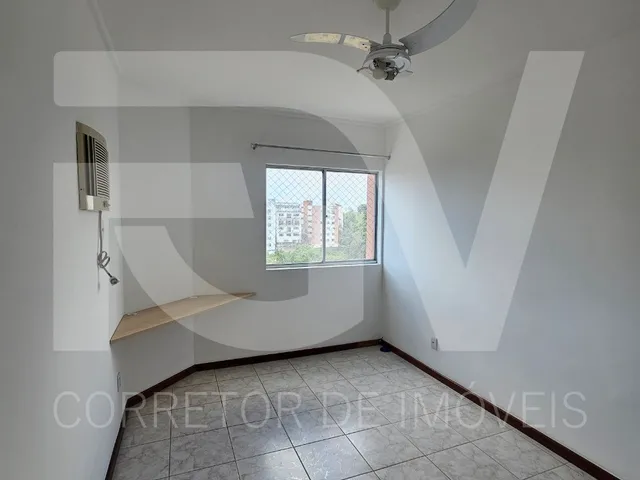 Imagem 2: Apartamento 3 Quartos no Luiz Anselmo a Venda com Suíte, Varanda e Dependência Completa