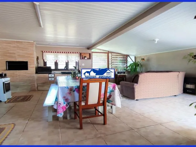 Imagem 11: Casa com 120 Metros Quadrados, Sacada, Terraço, 3 Quartos Sendo 1 Suíte, 3 Banheiros, 3