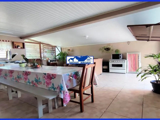 Imagem 12: Casa com 120 Metros Quadrados, Sacada, Terraço, 3 Quartos Sendo 1 Suíte, 3 Banheiros, 3